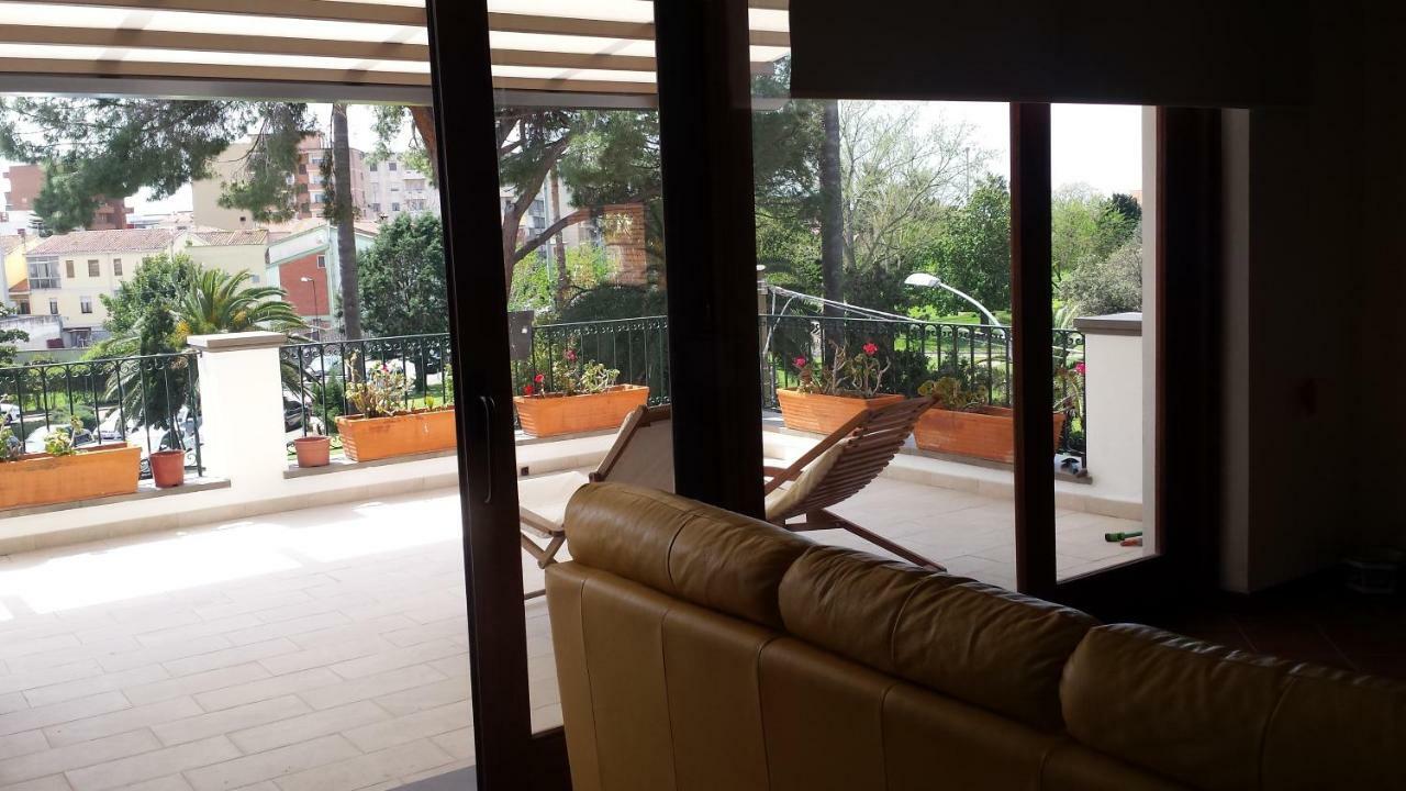 オリスターノLa Terrazza Sul Parcoアパートメント エクステリア 写真